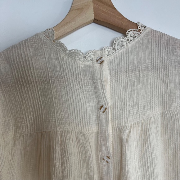 Mine Victorian Cream Crochet Lace Neckline Short Sleeve Blouse, Size Small - Picture 8 of 9